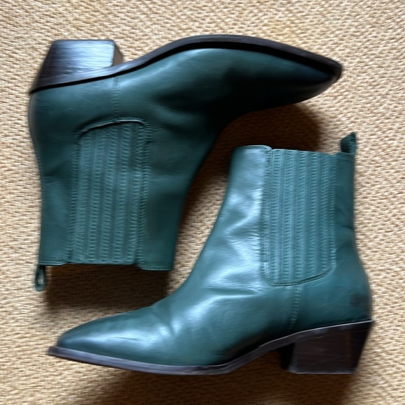 Seychelles Forest Green Western-Style Ankle Booties - Picture 2 of 10